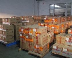 倉庫(ku)成品(pin)庫