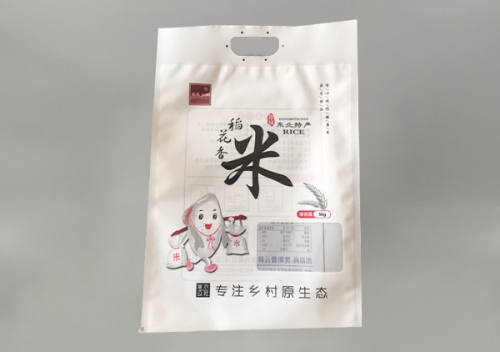 大米(mi)包裝袋(dai)定制